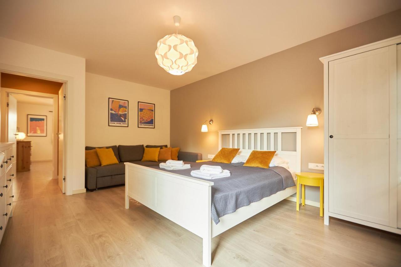 Вилла Seayou Yellow House Рогово Экстерьер фото