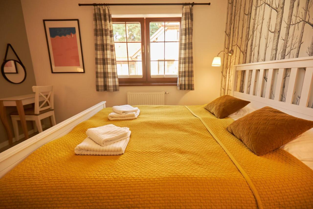 Вилла Seayou Yellow House Рогово Экстерьер фото